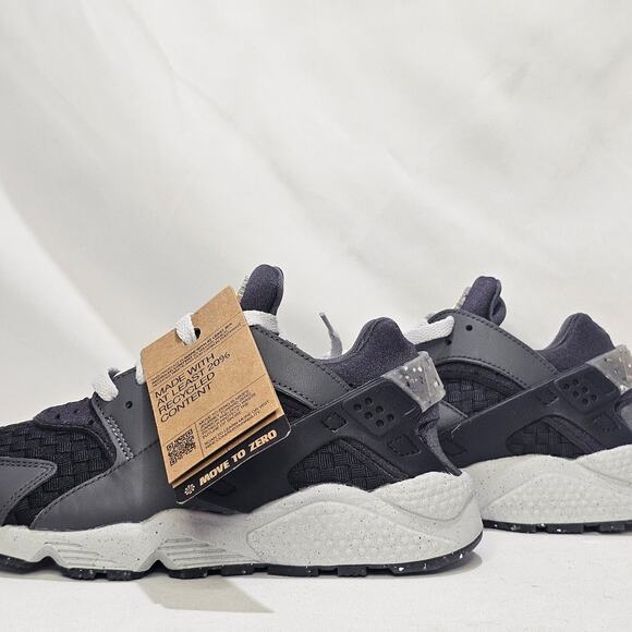 Nike Air Huarache Crater PRM Women's 8.5  Grey NWB - Picture 1 of 9